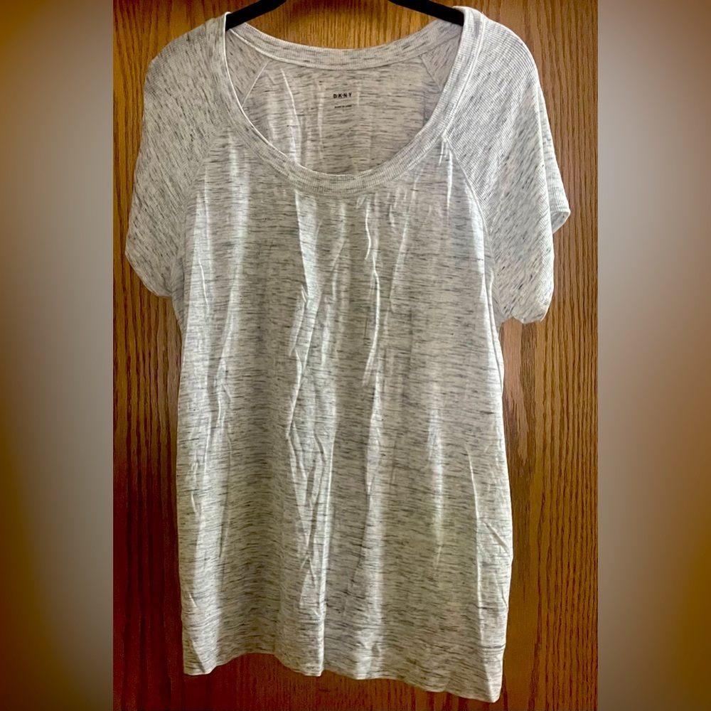 DKNY women’s casual shirt-Large